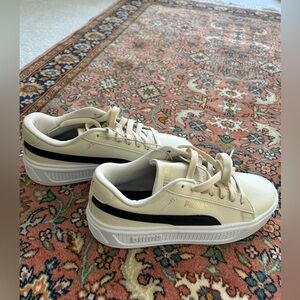 PUMA Women’s Shoes. BRAND NEW. Women’s Sneakers. Size 8